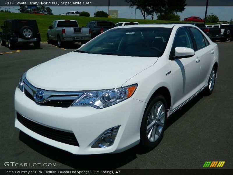 Super White / Ash 2012 Toyota Camry Hybrid XLE