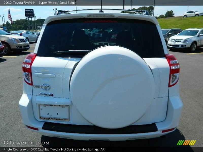 Super White / Sand Beige 2012 Toyota RAV4 I4
