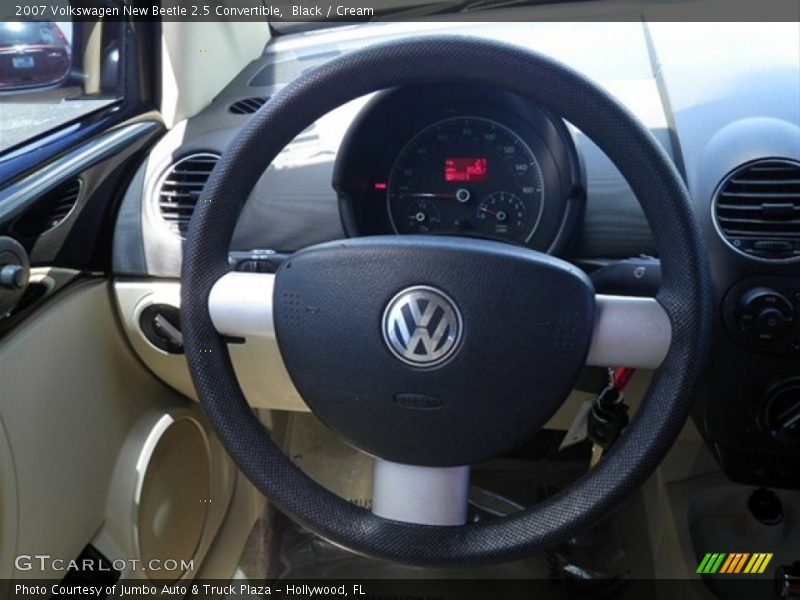 Black / Cream 2007 Volkswagen New Beetle 2.5 Convertible