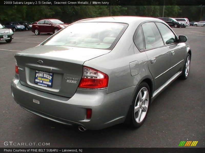 Seacrest Green Metallic / Warm Ivory 2009 Subaru Legacy 2.5i Sedan