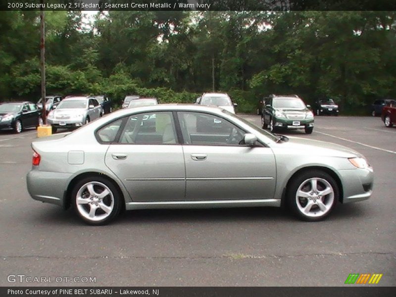 Seacrest Green Metallic / Warm Ivory 2009 Subaru Legacy 2.5i Sedan