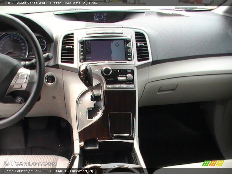 Classic Silver Metallic / Gray 2009 Toyota Venza AWD