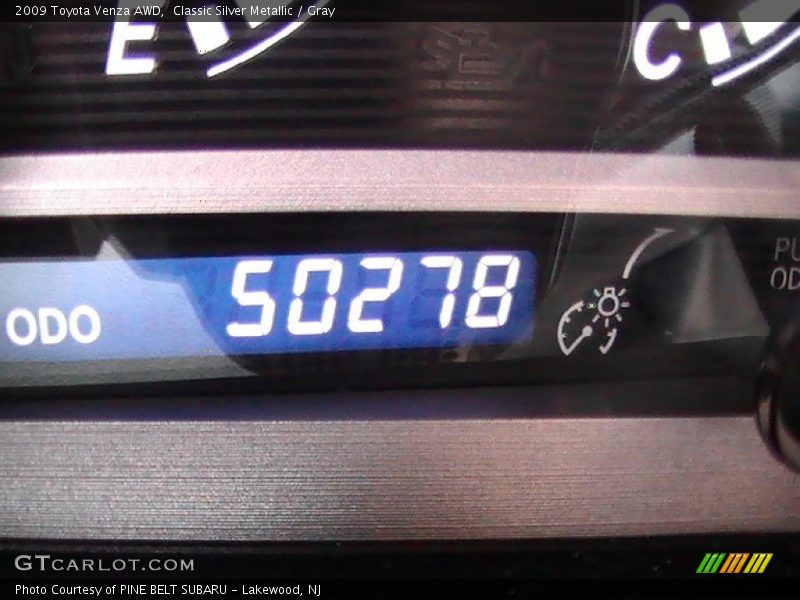 Classic Silver Metallic / Gray 2009 Toyota Venza AWD