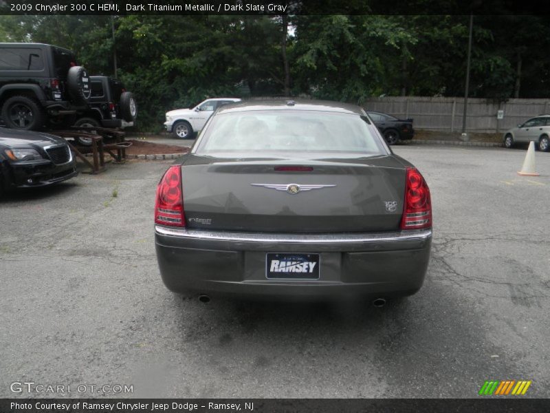 Dark Titanium Metallic / Dark Slate Gray 2009 Chrysler 300 C HEMI