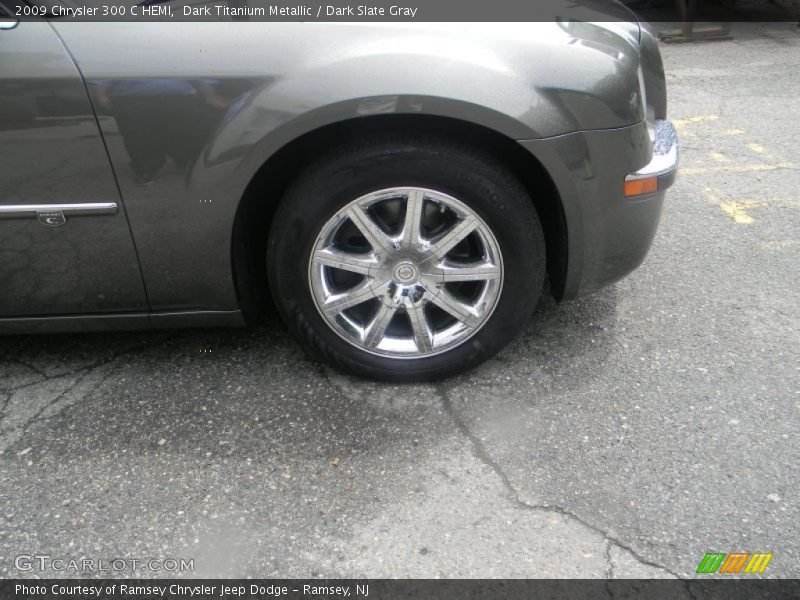 Dark Titanium Metallic / Dark Slate Gray 2009 Chrysler 300 C HEMI