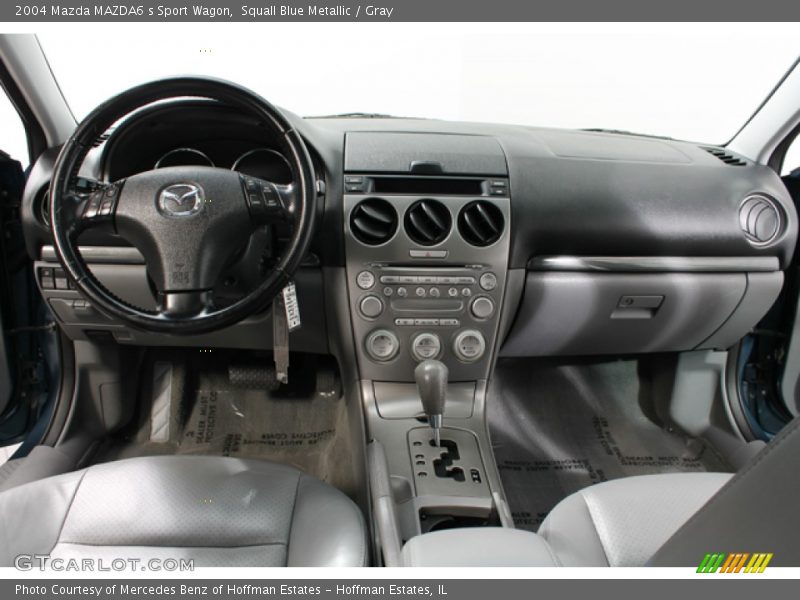 Dashboard of 2004 MAZDA6 s Sport Wagon