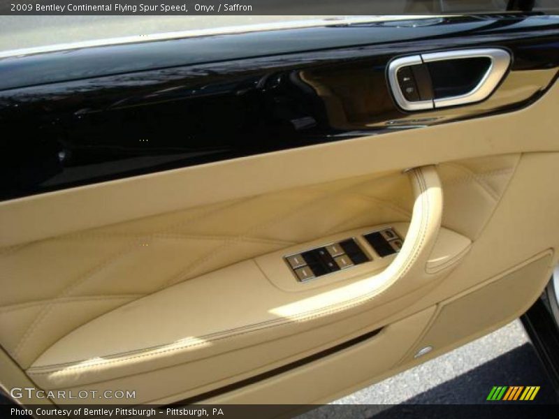 Onyx / Saffron 2009 Bentley Continental Flying Spur Speed