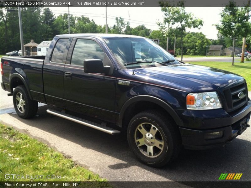 Front 3/4 View of 2004 F150 FX4 SuperCab 4x4