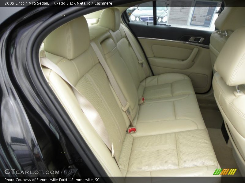 Tuxedo Black Metallic / Cashmere 2009 Lincoln MKS Sedan