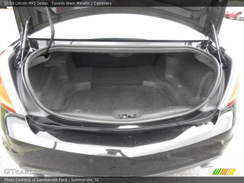 Tuxedo Black Metallic / Cashmere 2009 Lincoln MKS Sedan