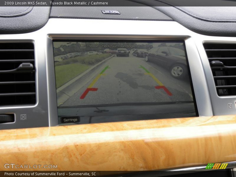 Tuxedo Black Metallic / Cashmere 2009 Lincoln MKS Sedan
