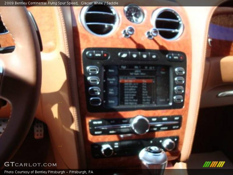Glacier White / Saddle 2009 Bentley Continental Flying Spur Speed