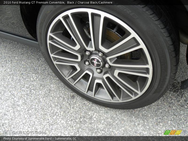  2010 Mustang GT Premium Convertible Wheel