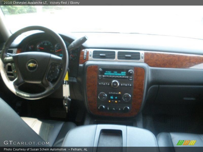 Victory Red / Ebony 2010 Chevrolet Avalanche LT