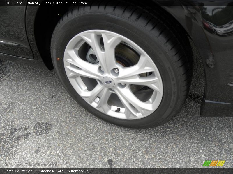 Black / Medium Light Stone 2012 Ford Fusion SE