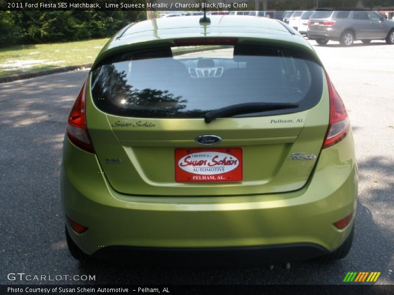 Lime Squeeze Metallic / Charcoal Black/Blue Cloth 2011 Ford Fiesta SES Hatchback