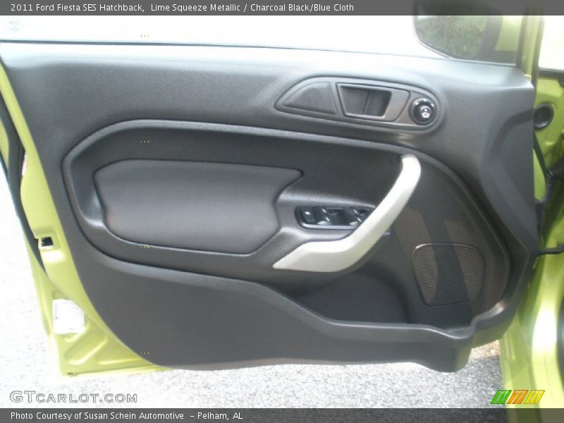 Lime Squeeze Metallic / Charcoal Black/Blue Cloth 2011 Ford Fiesta SES Hatchback