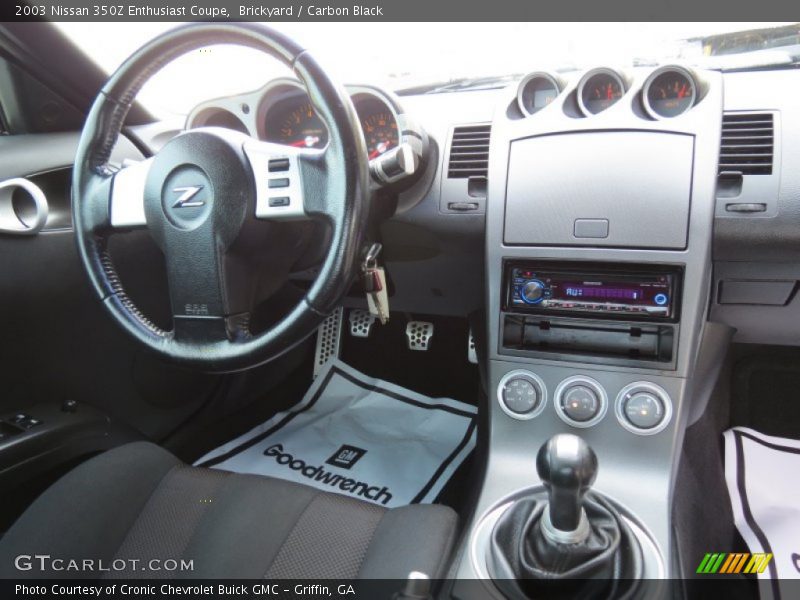 Dashboard of 2003 350Z Enthusiast Coupe
