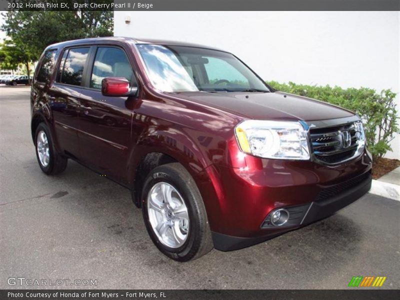 Front 3/4 View of 2012 Pilot EX
