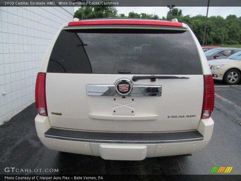 White Diamond / Cocoa/Cashmere 2009 Cadillac Escalade AWD