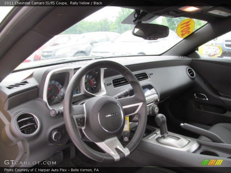 Dashboard of 2011 Camaro SS/RS Coupe