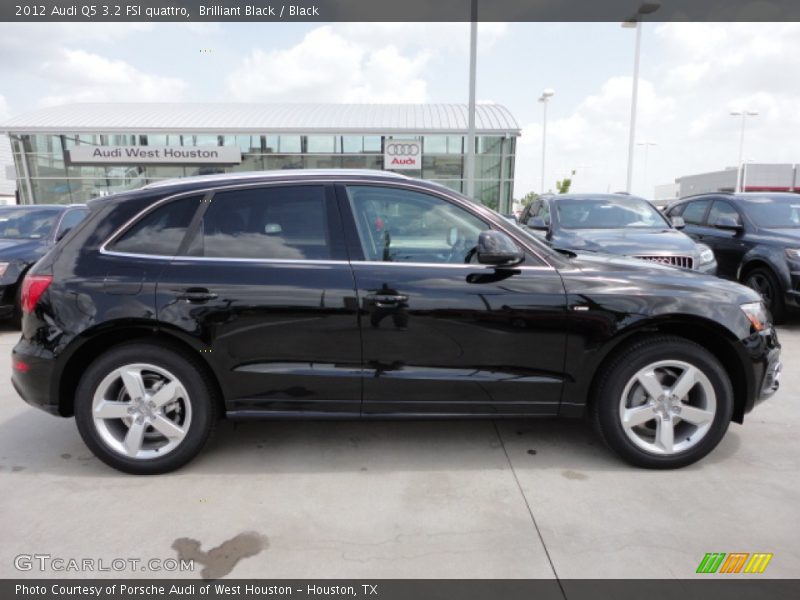 Brilliant Black / Black 2012 Audi Q5 3.2 FSI quattro