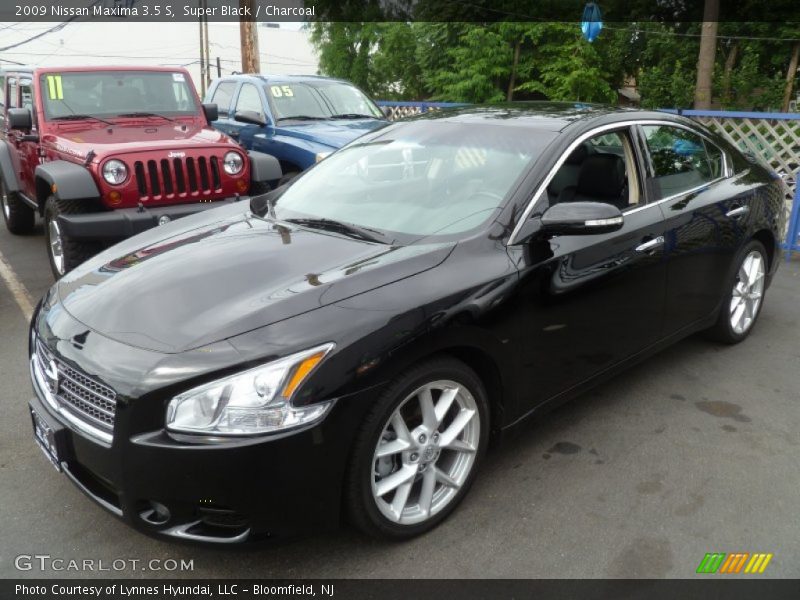 Super Black / Charcoal 2009 Nissan Maxima 3.5 S