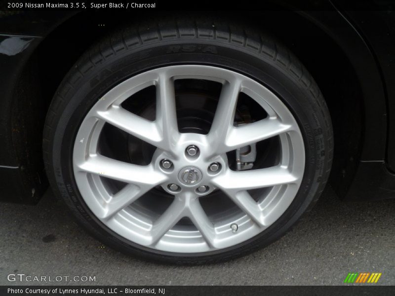 Super Black / Charcoal 2009 Nissan Maxima 3.5 S