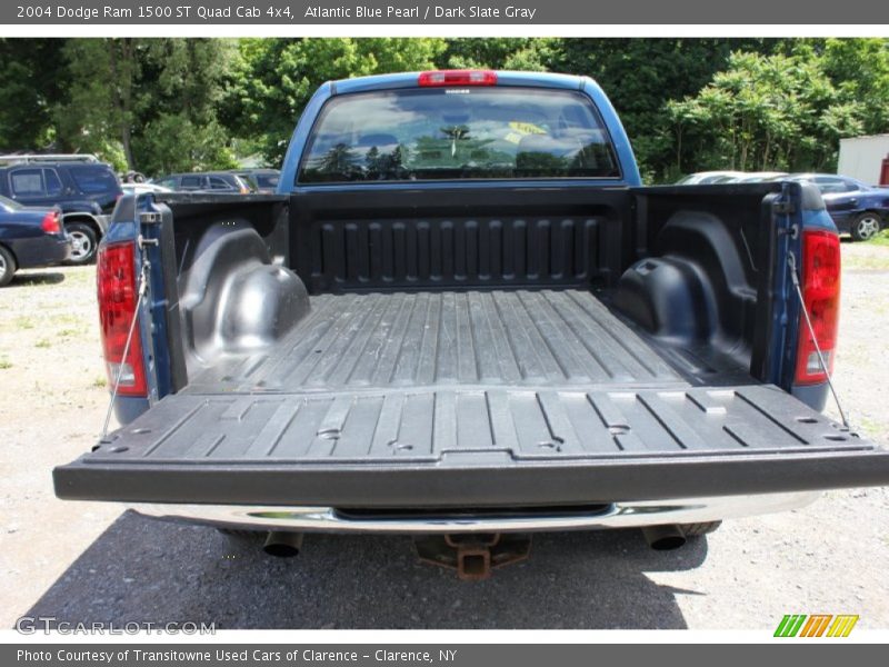 Atlantic Blue Pearl / Dark Slate Gray 2004 Dodge Ram 1500 ST Quad Cab 4x4