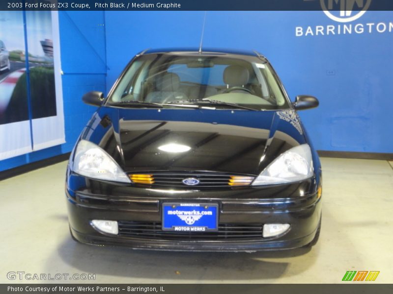 Pitch Black / Medium Graphite 2003 Ford Focus ZX3 Coupe