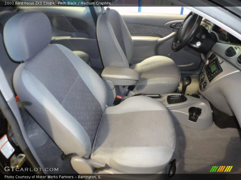 Pitch Black / Medium Graphite 2003 Ford Focus ZX3 Coupe