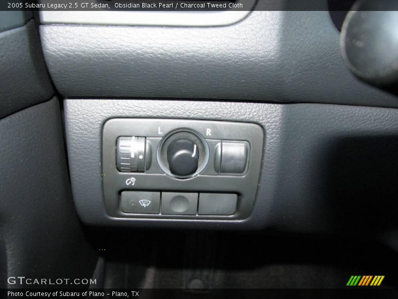 Obsidian Black Pearl / Charcoal Tweed Cloth 2005 Subaru Legacy 2.5 GT Sedan
