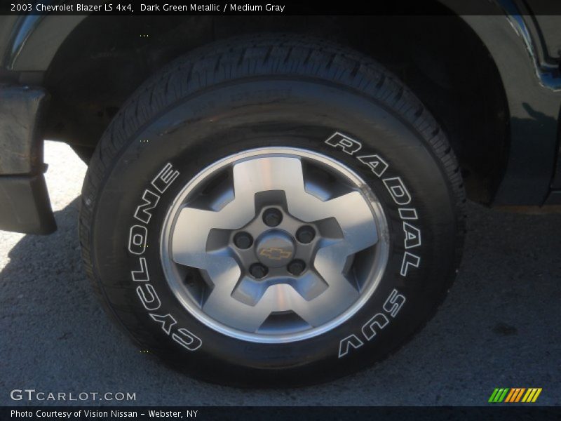 Dark Green Metallic / Medium Gray 2003 Chevrolet Blazer LS 4x4