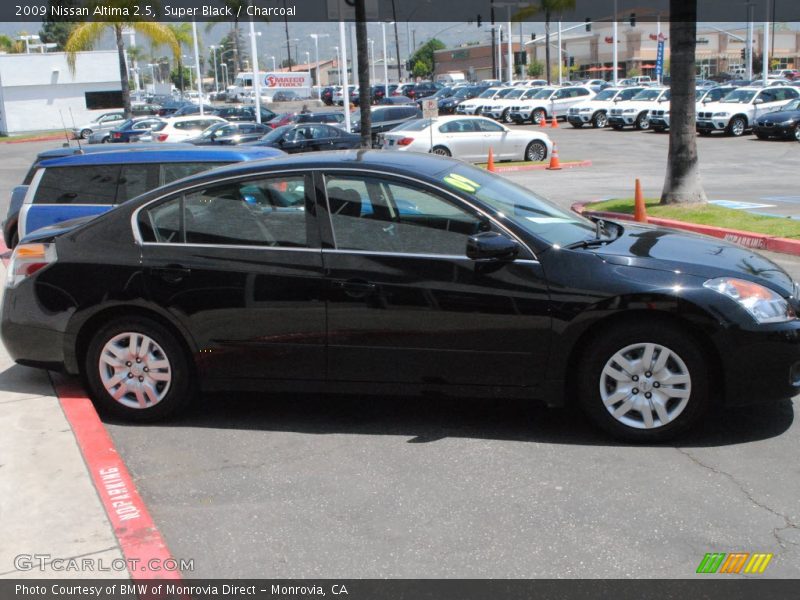 Super Black / Charcoal 2009 Nissan Altima 2.5