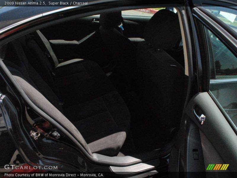 Super Black / Charcoal 2009 Nissan Altima 2.5