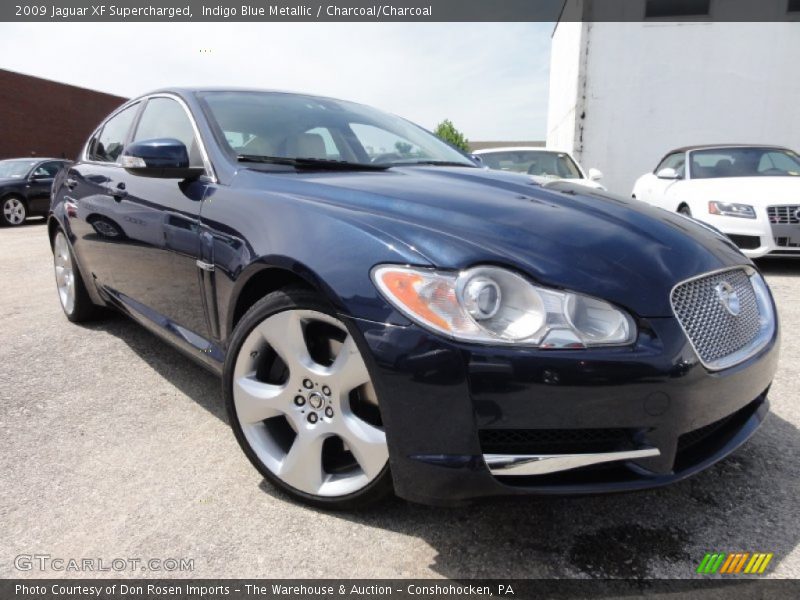 Front 3/4 View of 2009 XF Supercharged