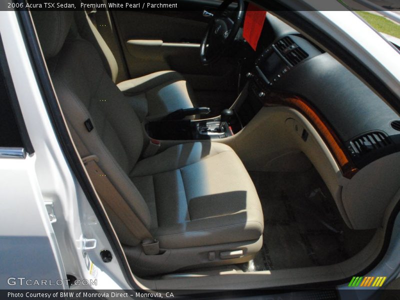 Premium White Pearl / Parchment 2006 Acura TSX Sedan