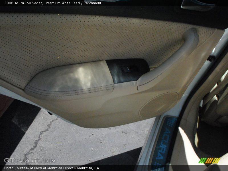 Premium White Pearl / Parchment 2006 Acura TSX Sedan