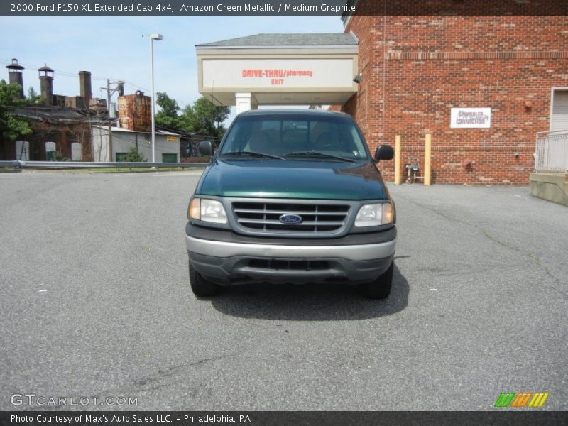 Amazon Green Metallic / Medium Graphite 2000 Ford F150 XL Extended Cab 4x4