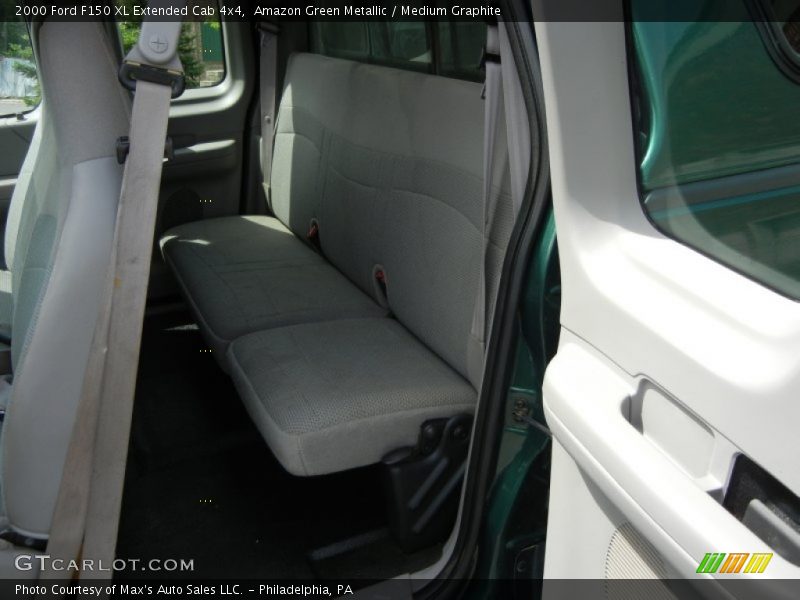 Amazon Green Metallic / Medium Graphite 2000 Ford F150 XL Extended Cab 4x4