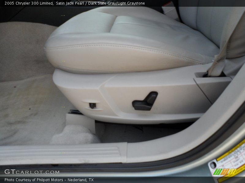 Satin Jade Pearl / Dark Slate Gray/Light Graystone 2005 Chrysler 300 Limited