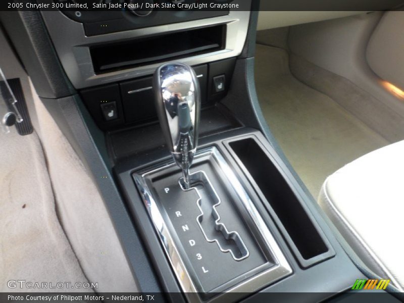 Satin Jade Pearl / Dark Slate Gray/Light Graystone 2005 Chrysler 300 Limited