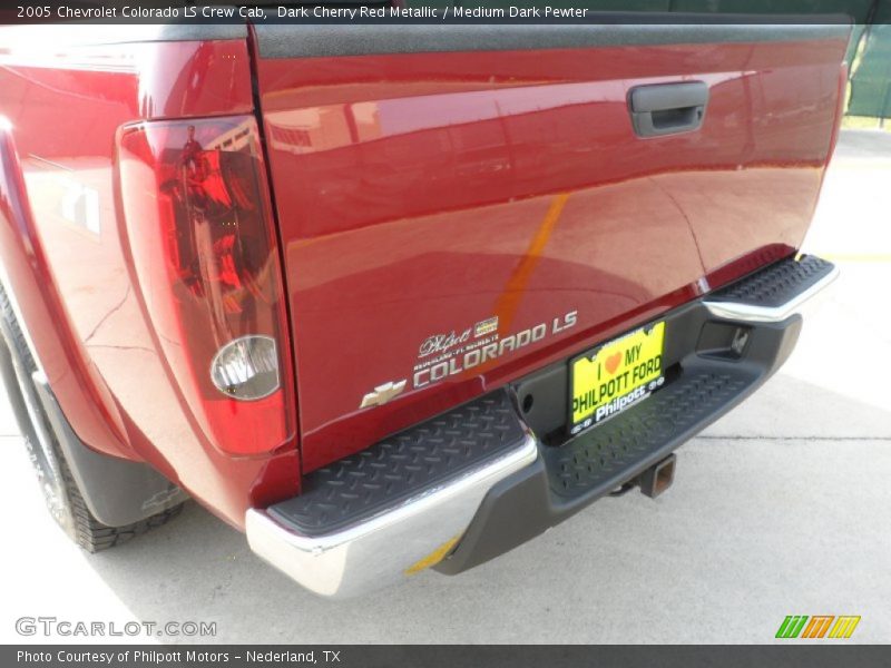 Dark Cherry Red Metallic / Medium Dark Pewter 2005 Chevrolet Colorado LS Crew Cab
