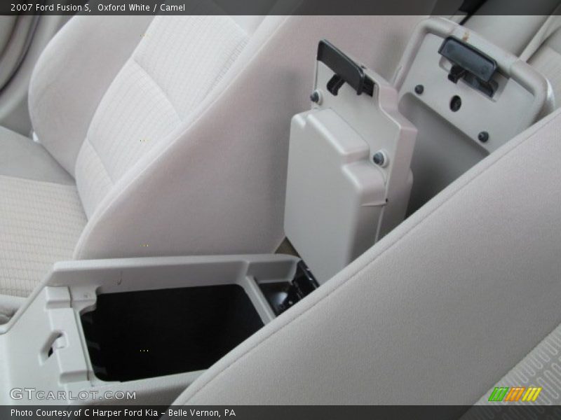 Oxford White / Camel 2007 Ford Fusion S