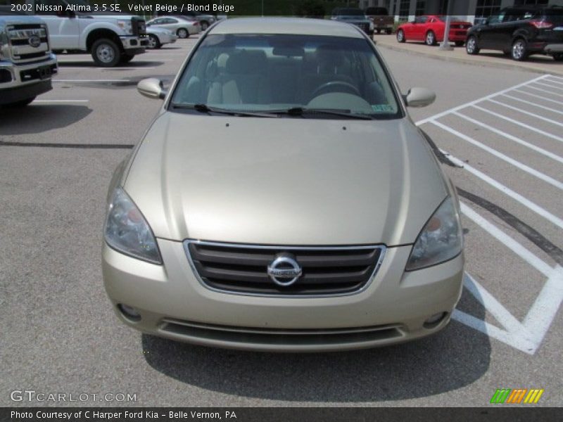 Velvet Beige / Blond Beige 2002 Nissan Altima 3.5 SE