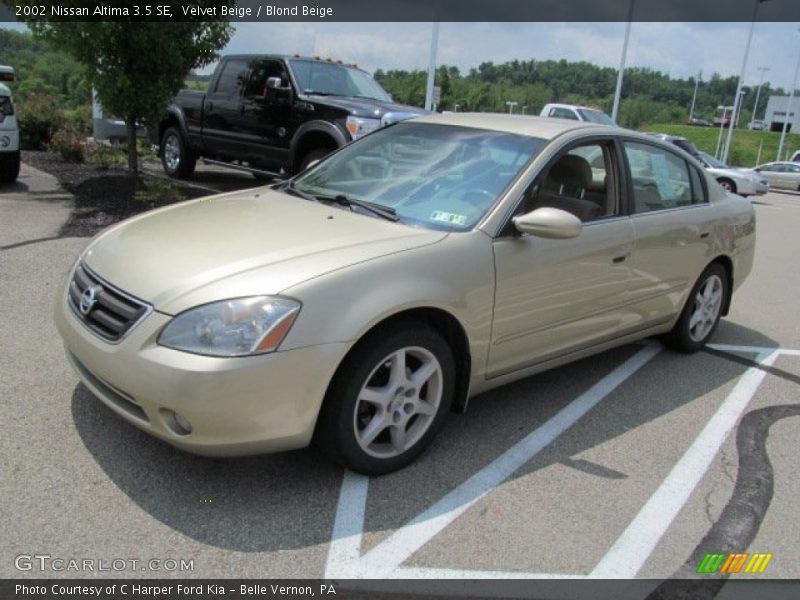 Velvet Beige / Blond Beige 2002 Nissan Altima 3.5 SE