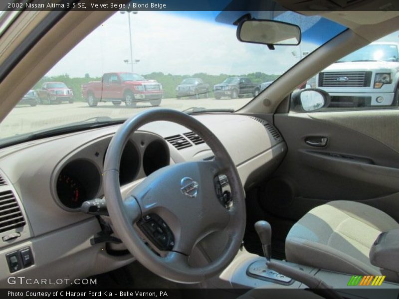 Velvet Beige / Blond Beige 2002 Nissan Altima 3.5 SE