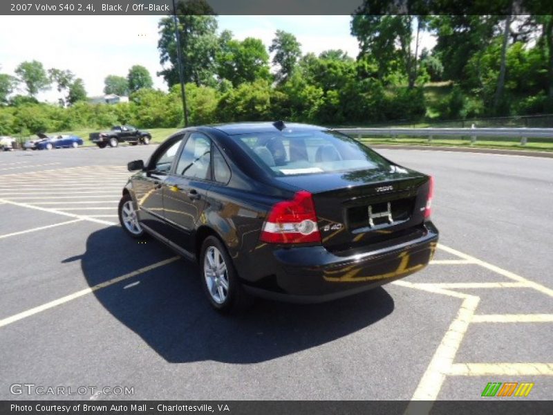 Black / Off-Black 2007 Volvo S40 2.4i