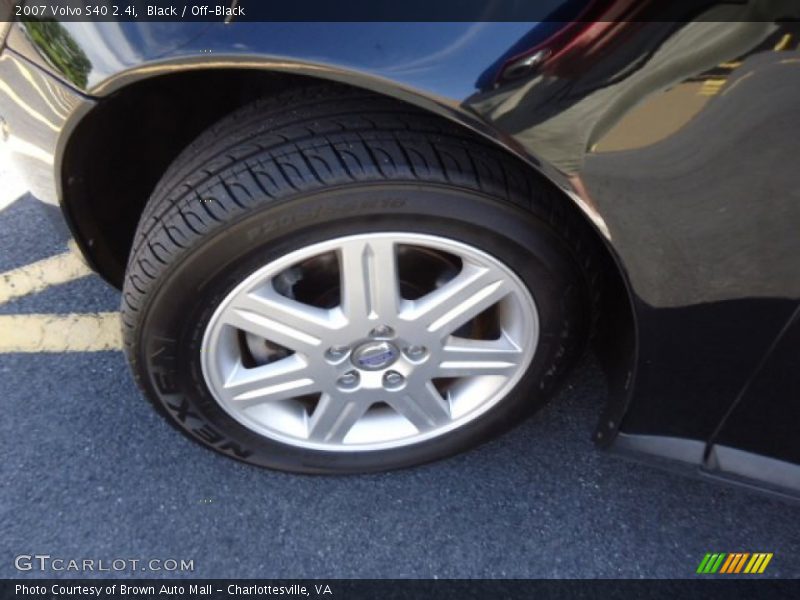 Black / Off-Black 2007 Volvo S40 2.4i