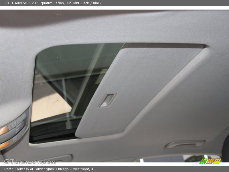 Sunroof of 2011 S6 5.2 FSI quattro Sedan